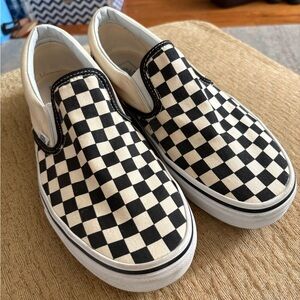 Vans Men Black and White Checkered Slip-On Sneakers